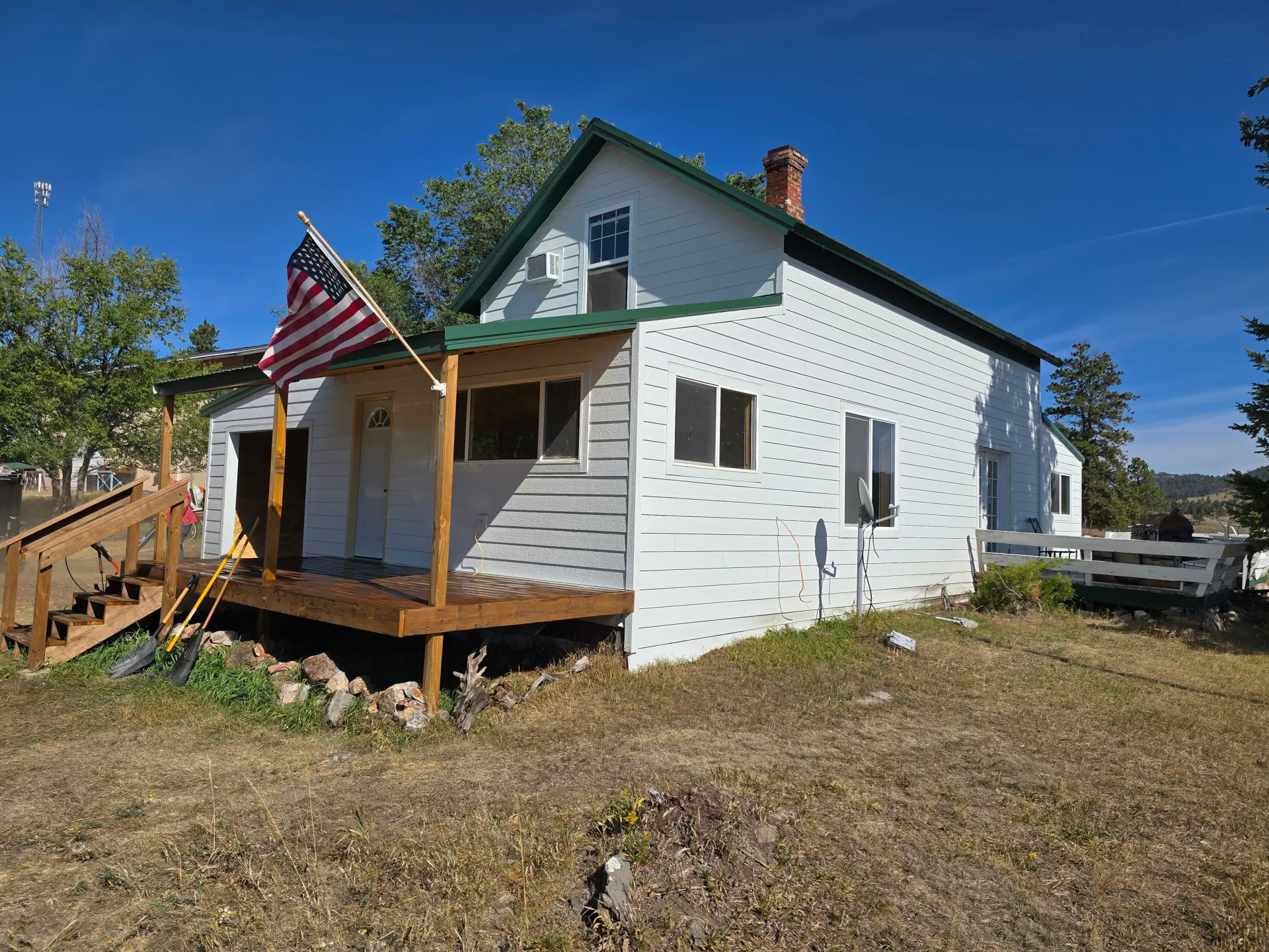 Home in the Black Hills with a roof replaced by Keystone Company Roofing and Exteriors